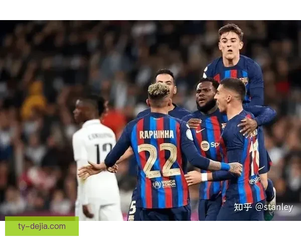 卡帕别巴拉多利德锐步重返西甲